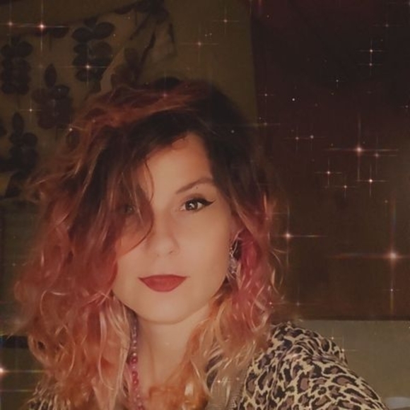 Profile Picture of Stephanie Stuckey (@stephanie6519) on Poshmark