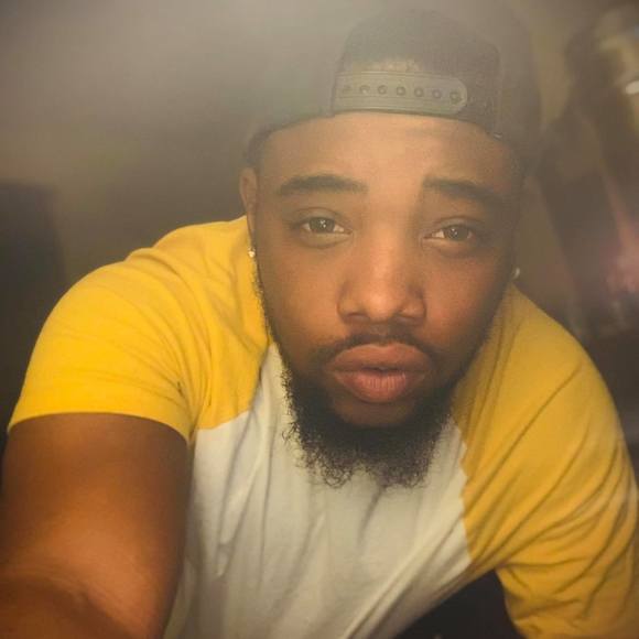 Profile Picture of Christopher Orr (@hayesc047) on Poshmark