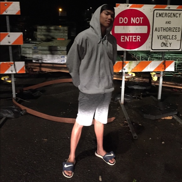 Profile Picture of Nick Lucci (@nicklucci) on Poshmark