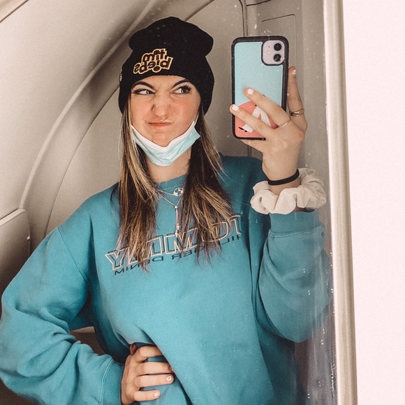 Profile Picture of Kiersten Lee (@kierstenlee6) on Poshmark