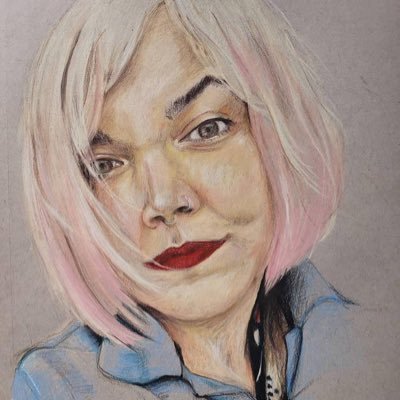 Profile Picture of Andrea Faye Hart (@lenifaye) on Twitter