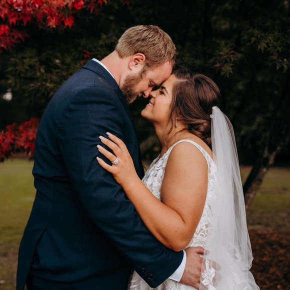 Profile Picture of Erica Hayno (@haynoeri) on Poshmark