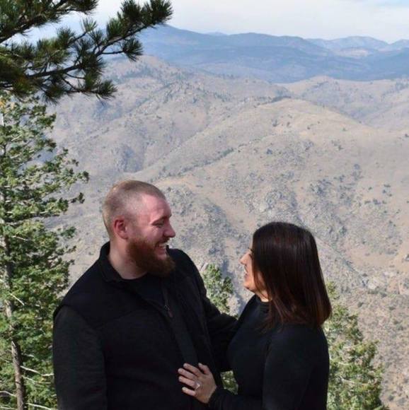 Profile Picture of Robert Kuester (@robert_kuester) on Poshmark