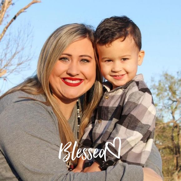 Profile Picture of Briana Cason (@abyoung02) on Poshmark