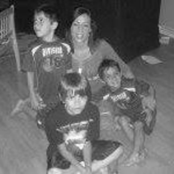 Profile Picture of Adria Maceross (@amaceross) on Poshmark