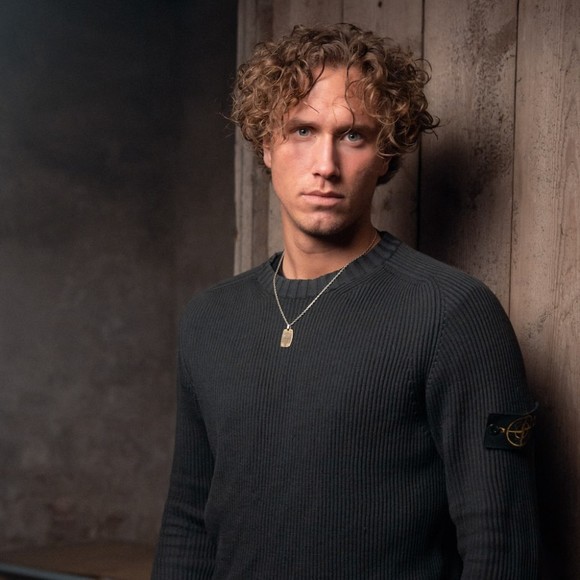 Profile Picture of Eleonore Reimold (@reimold186) on Poshmark