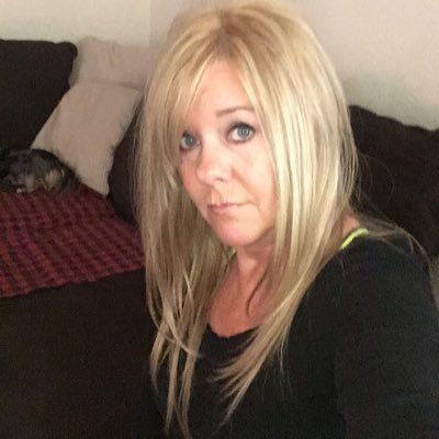 Profile Picture of Rhonda Ennis (@rennis1212) on Twitter