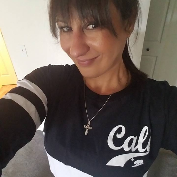 Profile Picture of Joey Badalucco (@joeybadalucco) on Poshmark