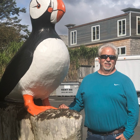 Jim Uhrich - Poshmark Profile Picture of Jim Uhrich (@jruhrich59) on Poshmark