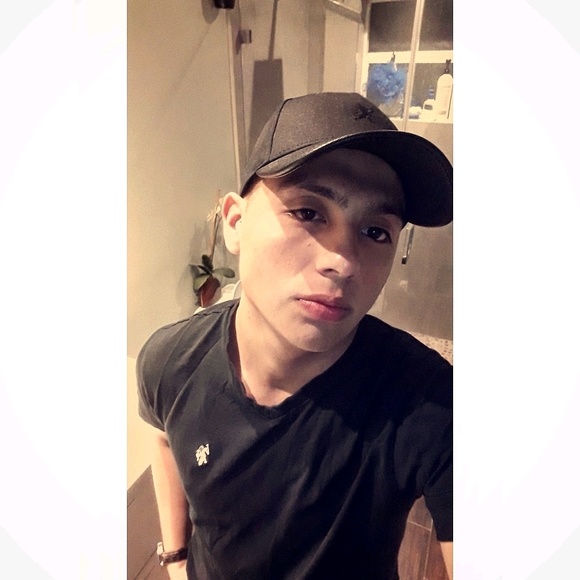 Profile Picture of ?ngel gabriel Sequeira mar?n (@angelsequeira1) on Poshmark