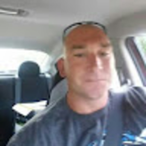 Profile Picture of Mike Davidson (@davie3638) on Poshmark