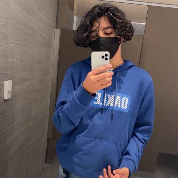 Wilber Perez - Poshmark Profile Picture of Wilber Perez (@wilberpw50) on Poshmark