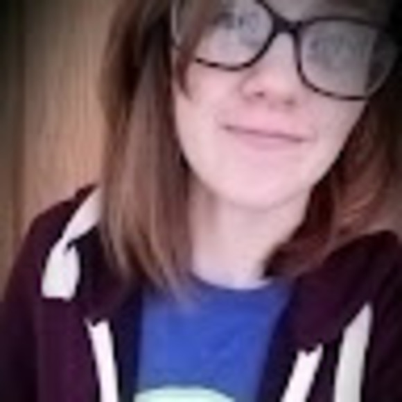 Profile Picture of Jess Hays (@jessossej) on Poshmark