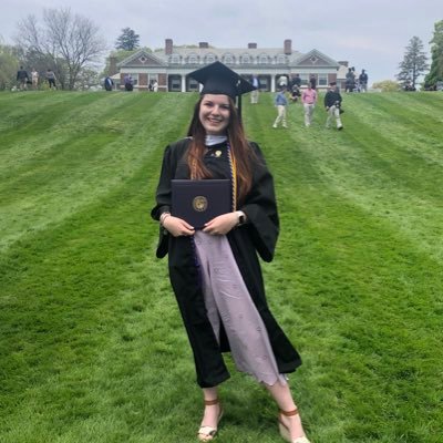 Profile Picture of Jane (@janie_lima97) on Twitter