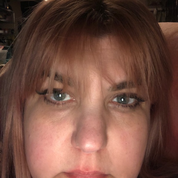 Profile Picture of Charmaine Roberts (@charinwa) on Poshmark