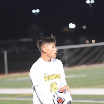 Profile Picture of Ruben Chacon Jr. (@Jrcha15) on Twitter