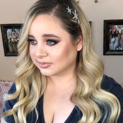 Profile Picture of Brooke Scher (@@laurenrogers__) on Twitter