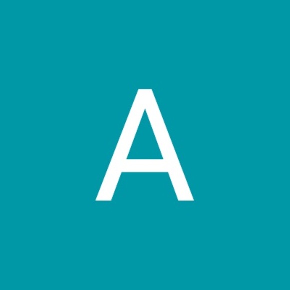 Profile Picture of Andrew Blanton (@ablan025) on Poshmark