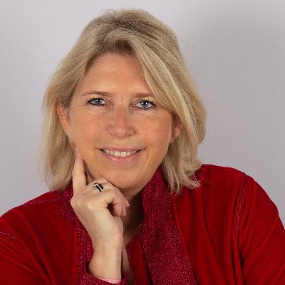 Profile Picture of Caroline DESAEGHER (@CDesaegher) on Twitter