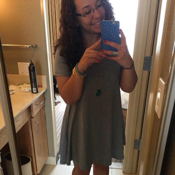 Profile Picture of Arianna Nassar (@afnassar) on Poshmark