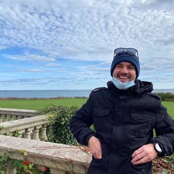 Profile Picture of Vlado Vojinovic (@vladovolidotu) on Poshmark