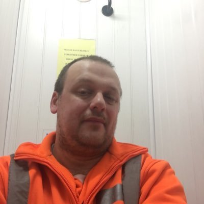 Profile Picture of Mark Pooley (@markpooley16) on Twitter