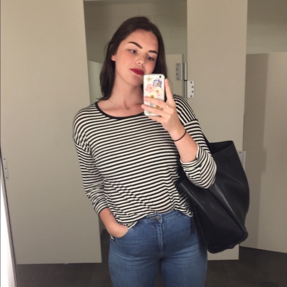 Profile Picture of Danah Bialoruski (@danahbski) on Poshmark