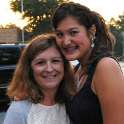 Profile Picture of Nancy Neilson (@h2omom611) on Twitter
