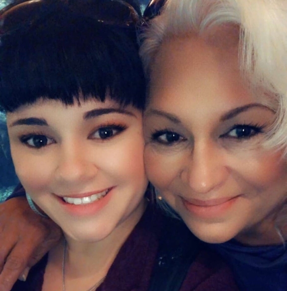 Kaylene Laumer - Poshmark Profile Picture of Kaylene Laumer (@llaumer1) on Poshmark