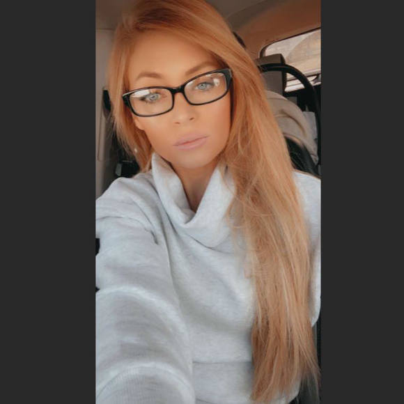 Profile Picture of Chasity Dildine (@chasitydildine) on Poshmark