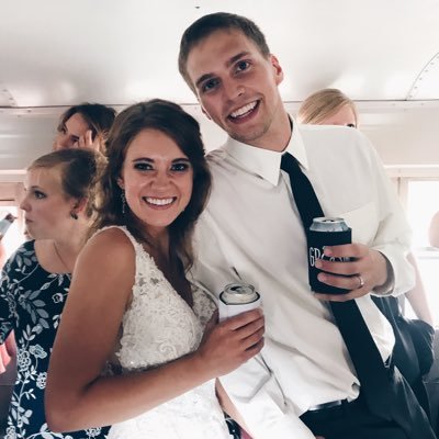 Profile Picture of Katie Morris (@annekatie21) on Twitter