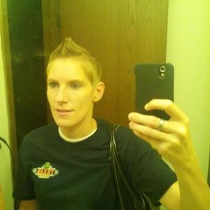 Profile Picture of Heather Hurt (@hc_2007) on Myspace