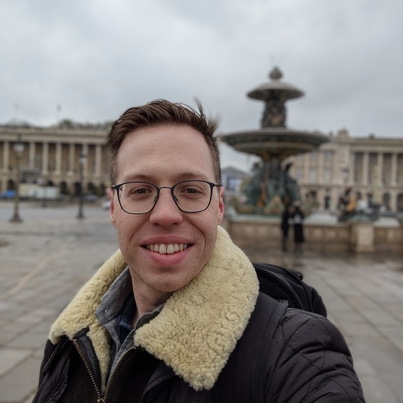 Profile Picture of Jhean Breard (@vijmbvi) on Poshmark