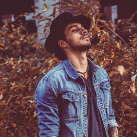 Profile Picture of Elvis-Alexandru Nastase (@blackskull47) on Pinterest