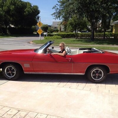 Profile Picture of Lisa Miraldi (@jgmj12) on Twitter