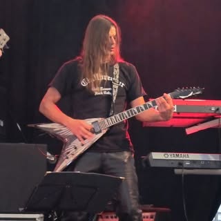 Profile Picture of Alexander Boll (@boll.alexander) on Instagram