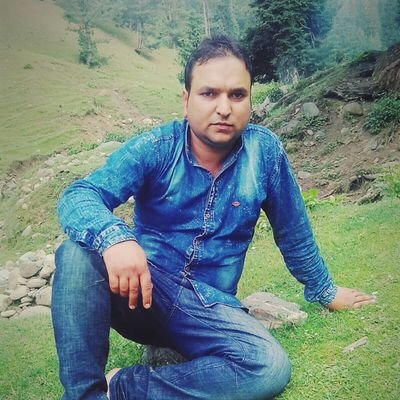 Profile Picture of Bashir Ahmad (@LateefSayaad) on Twitter