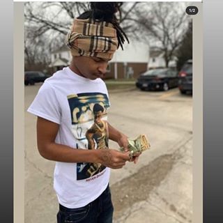 Profile Picture of Jashawn Bowers (@kyia.daniels.10) on Facebook