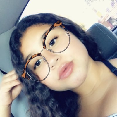 Profile Picture of Natalie Deleon (@Natalie77008171) on Twitter