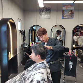 Profile Picture of 김동선 (@&) on Facebook