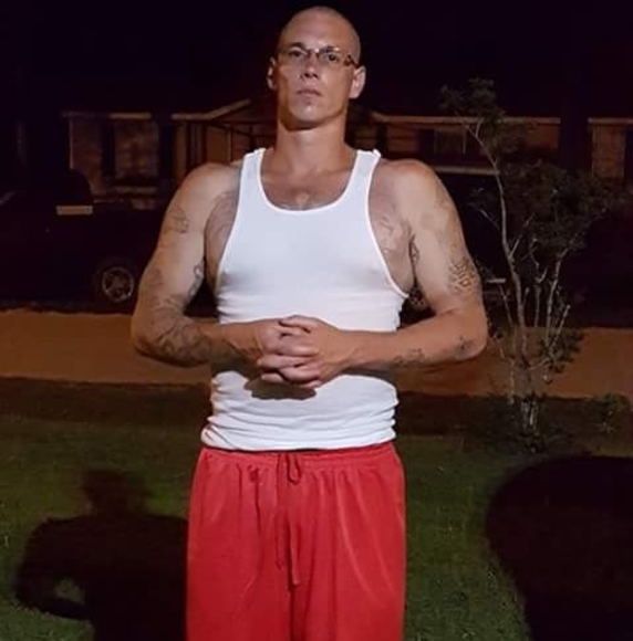 Profile Picture of Ian Mcgaughey (@brainssgvwood) on Poshmark