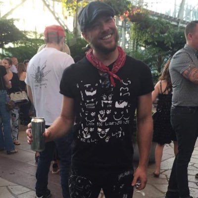 Profile Picture of Michael Drummond (@Xes4eyes) on Twitter