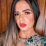 Profile Picture of ♡ DANIELA SOARES ☆ (@danisoares_d) on Instagram