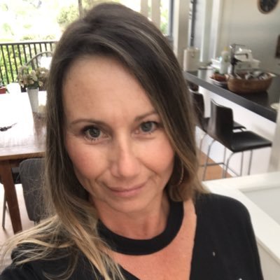 Profile Picture of Jennifer Peek (@jpeek68) on Twitter