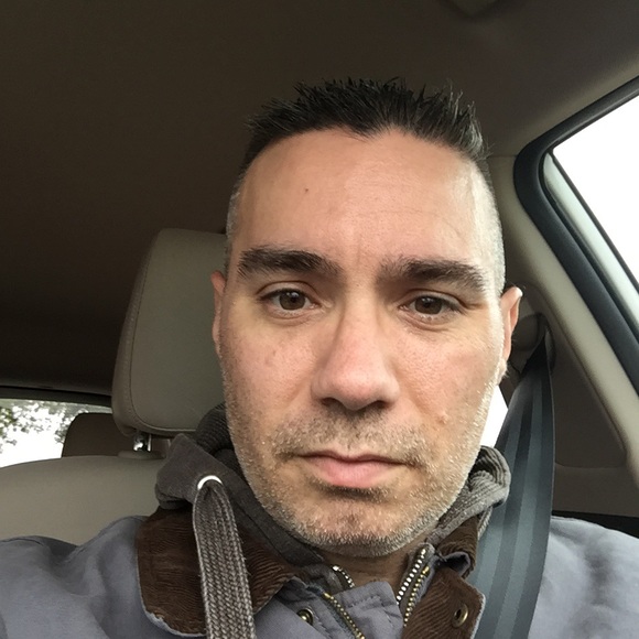 Profile Picture of Jason Gallagher (@ltgallagher1621) on Poshmark