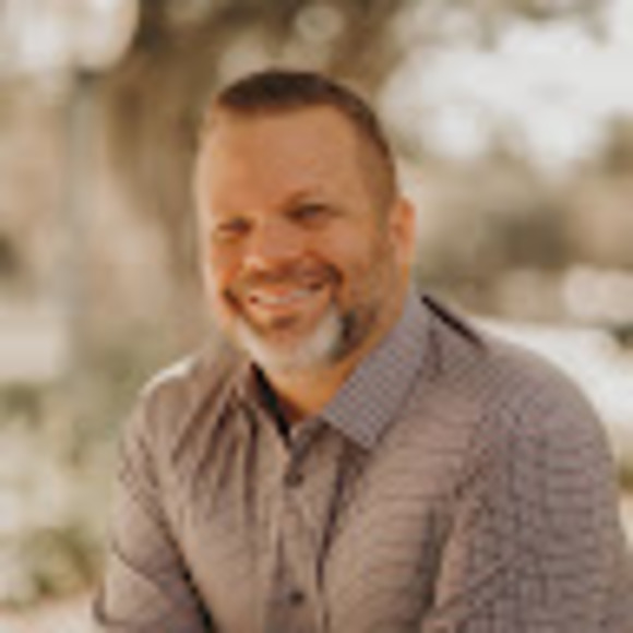 Profile Picture of Kevin Wiegand (@wiegandk83) on Poshmark