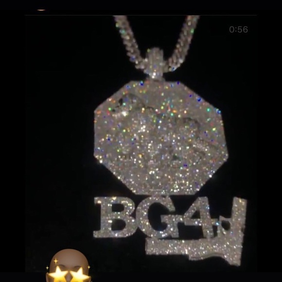 Profile Picture of Akim Davis (@akimdavis) on Poshmark