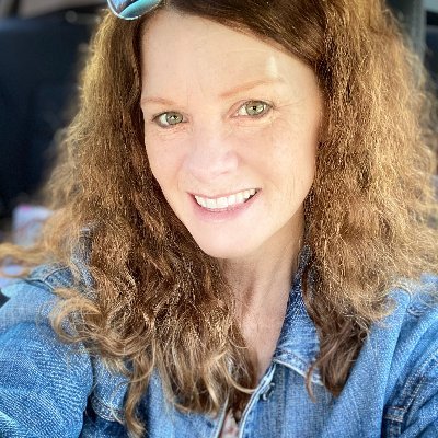 Profile Picture of Linda Hale (@linda_lsh27) on Twitter