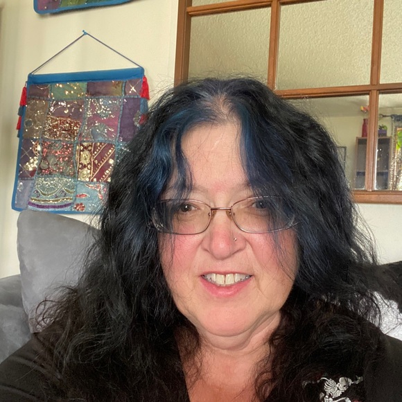 Profile Picture of Brenda Bingell (@bwheeler715) on Poshmark