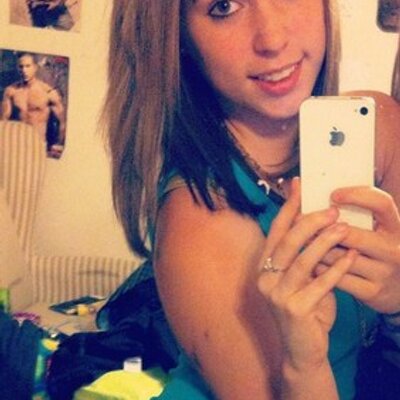 Profile Picture of Jaclyn Holbrook (@JaclynHolbrook) on Twitter